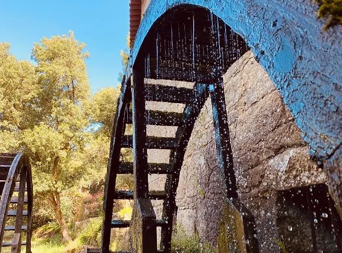 Azenha Do Tio Luís Quarto em Acomodações Particulares *