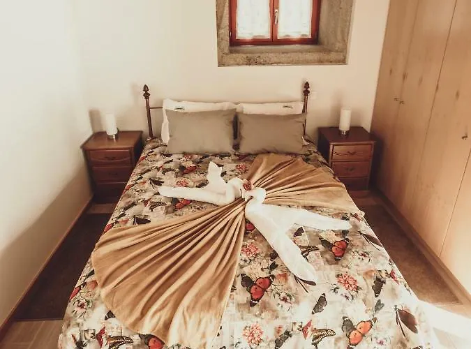 Quarto em Acomodações Particulares Azenha Do Tio Luís