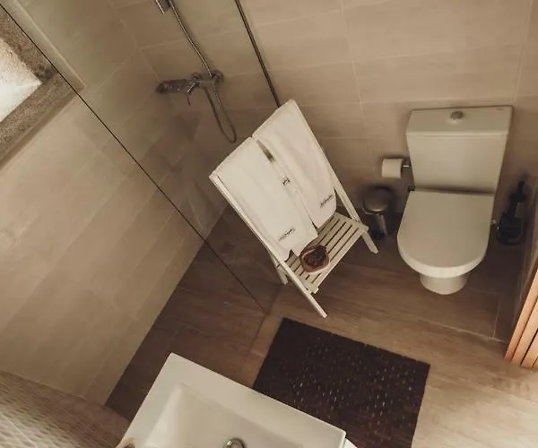 Azenha Do Tio Luís Quarto em Acomodações Particulares *