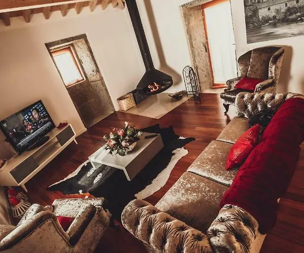 Azenha Do Tio Luis * 卡米尼亚