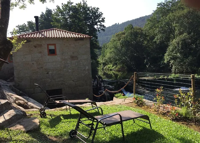 منزل للإقامة Azenha Do Tio Luis *